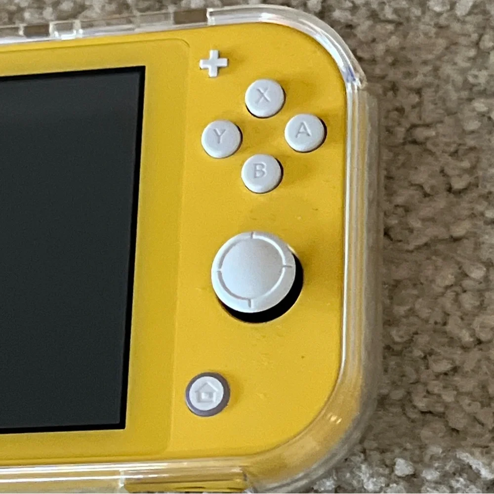 Nintendo Switch Lite Yellow EXCELLENT PREOWNED WITH CLEAR CASE